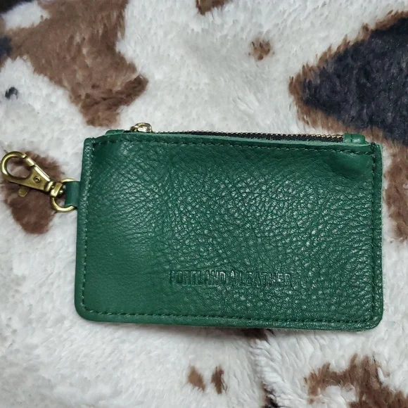 Portland Leather Zip-Zap Duo Leather Wallet Dual Zipper Closures Green Pebbled - Picture 3 of 14